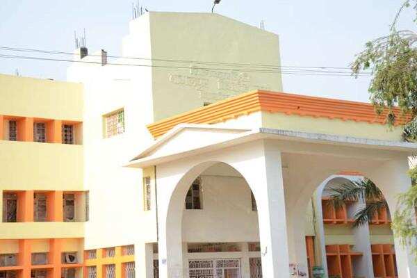 University rules to be passed by the state higher education council
