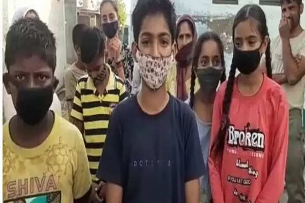 Poor children asked for smart phone for online studies