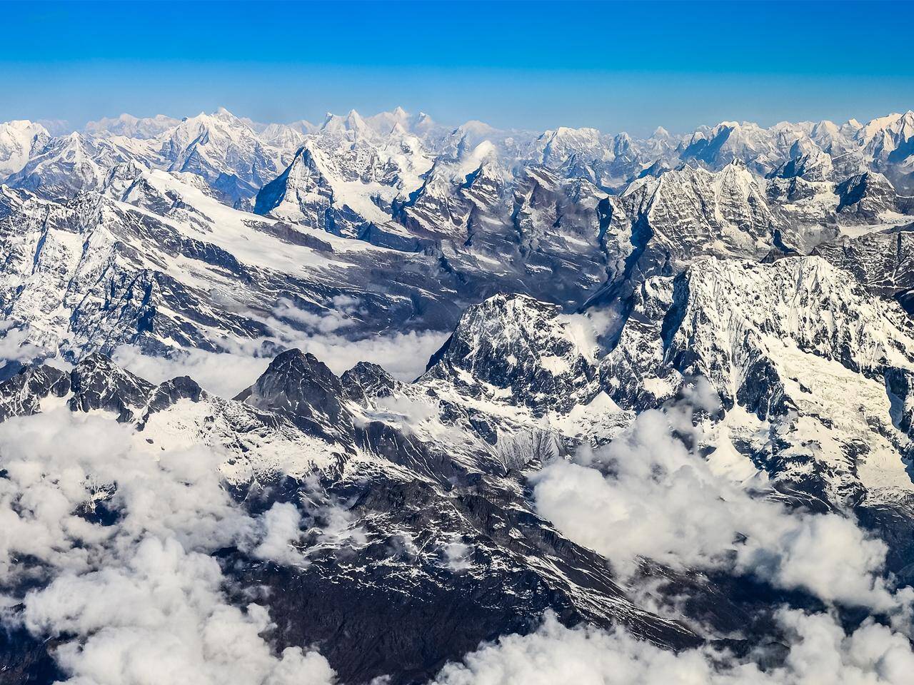 15 Facts about Mighty Himalayas that will Mesmerize you