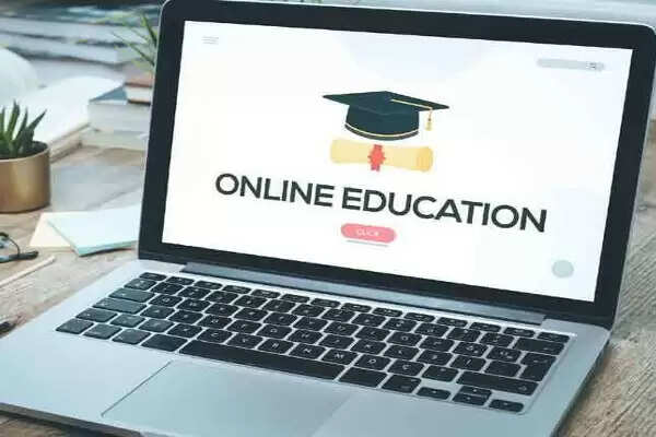 Online education starts in secondary schools from today, formed WhatsApp group