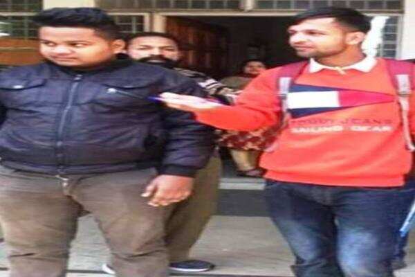 Meeting with higher education minister fails, students will sit on hunger strike today