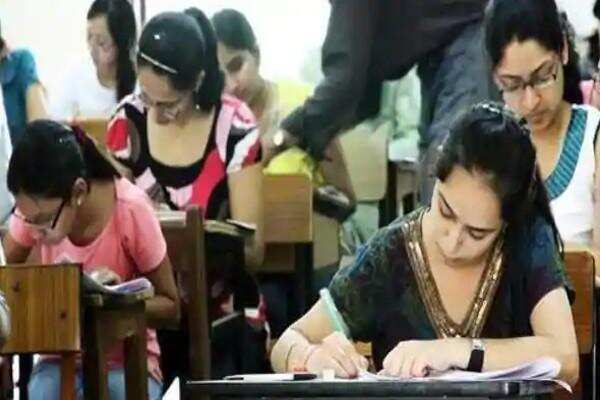 Students show copy to Vice Chancellor, do not check four pages, fail