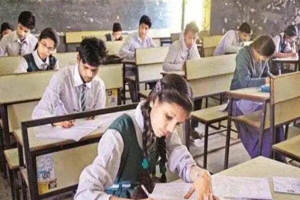 know how CBSE 10th students will be evaluated, 12th students get sample papers from cbseacademic.nic.in