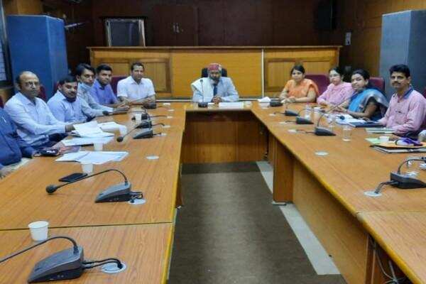 Professors will be formed organization, will get eight lakh rupees for research