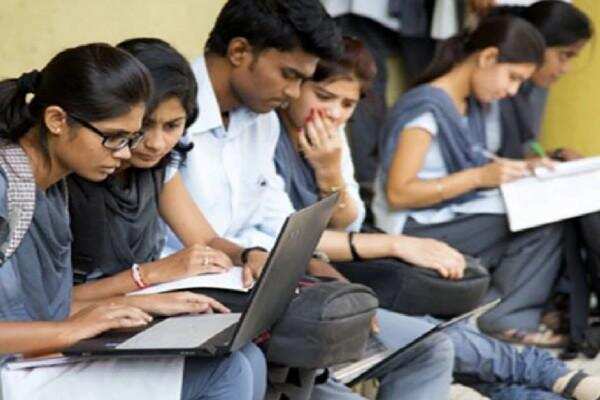 Education loan to be cheaper, students demand from Finance Minister