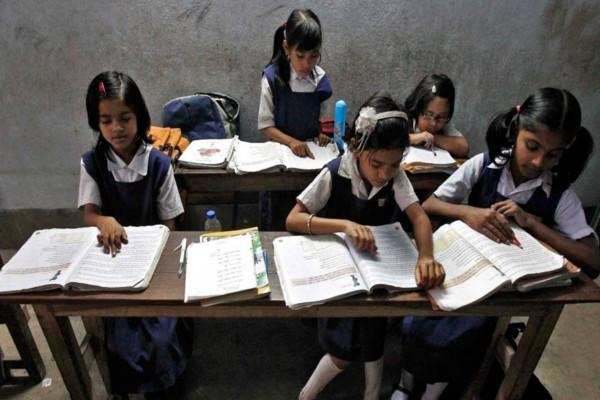 Basic education of Gorakhpur again ranked first in the state
