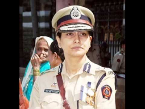 10 Most Beautiful Female IAS/ IPS Officers