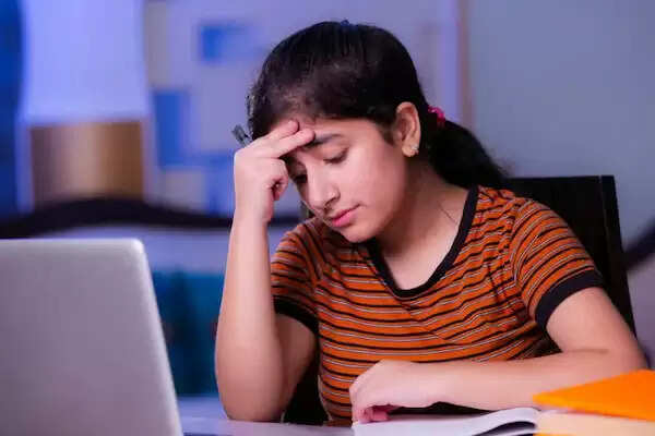Online learning not effective due to lack of resources