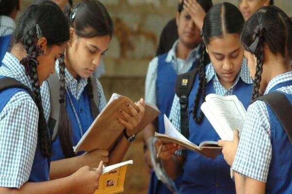 The effect of Corona started on the offices of the Education Department in Bihar