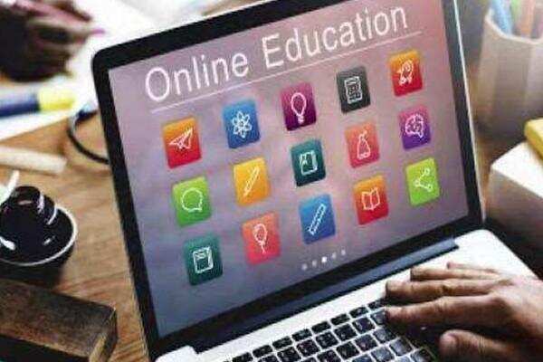 Academic session derailed from Corona in Jammu and Kashmir, now online education for students is supported