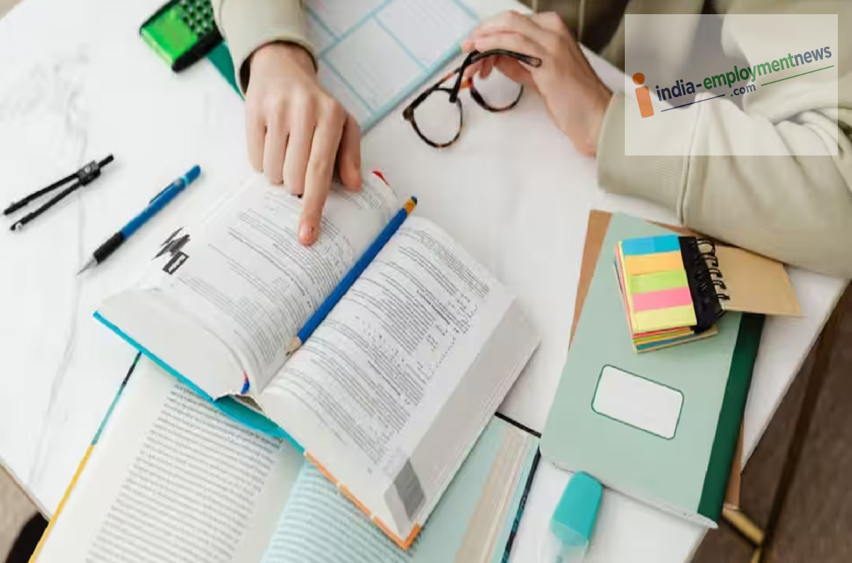 naukrinama.com - Essential NEET Study Strategies for Aspiring Medical Students