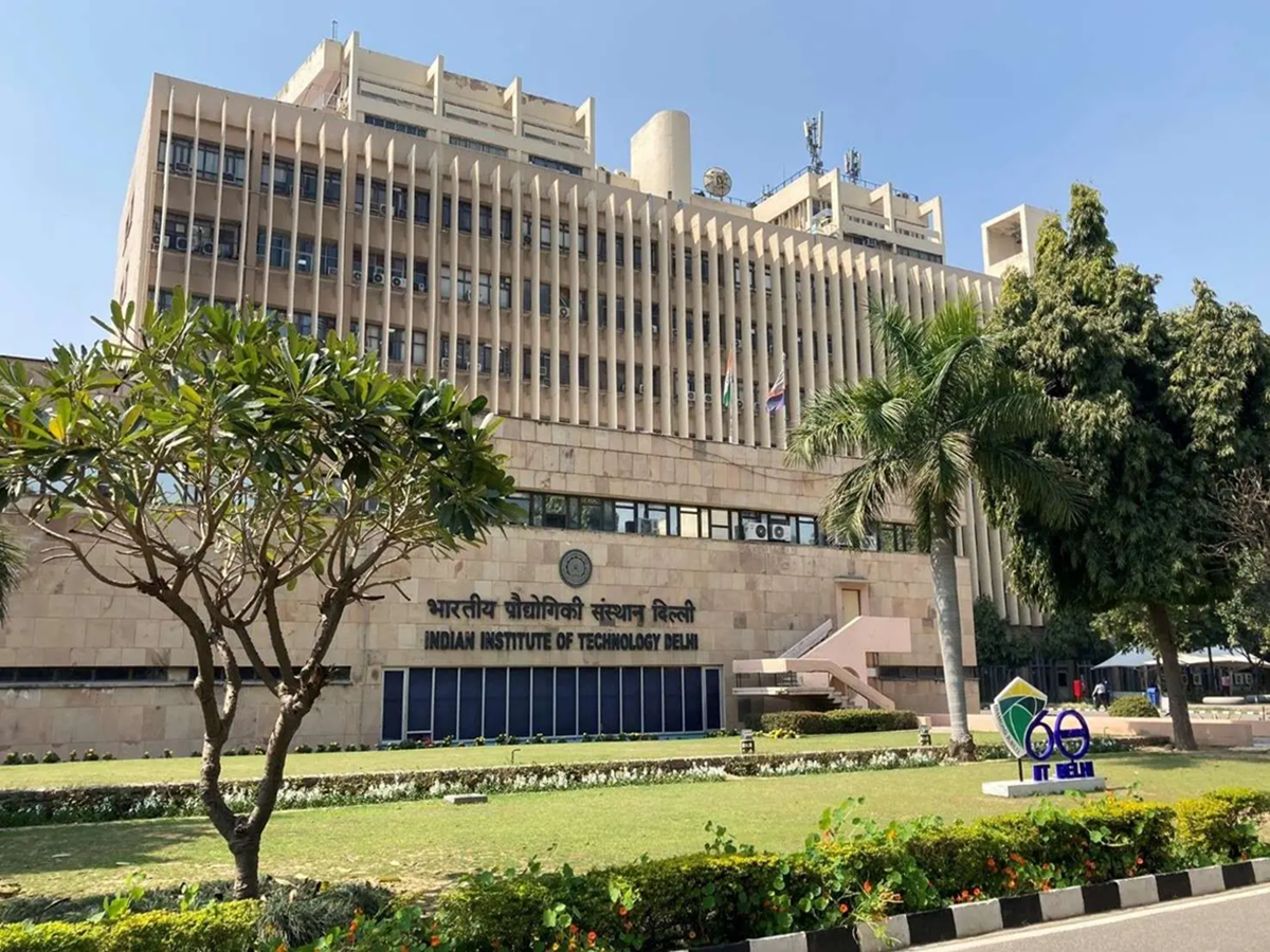 naukrinama.com - IIT Delhi Launches Online Certificate Program in AI and Data Science