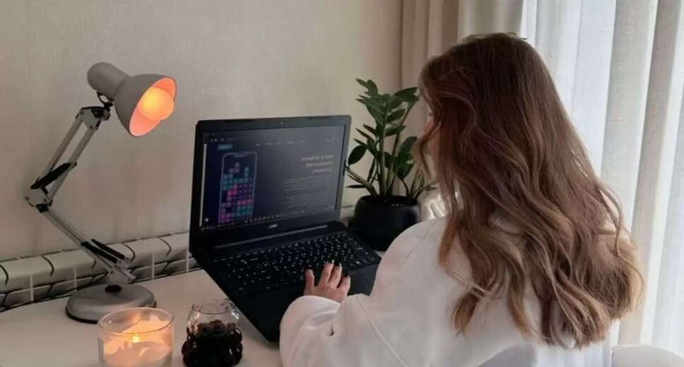 Tamil Nadu Government Launches Free Laptop Scheme for College Students