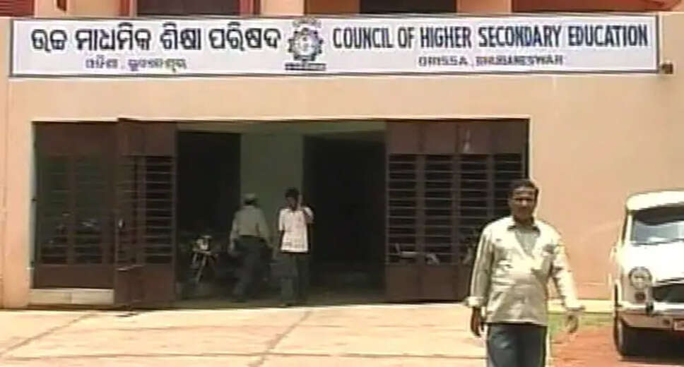 Odisha Student Achieves Unbelievable 102 Marks in English: What Went Wrong?