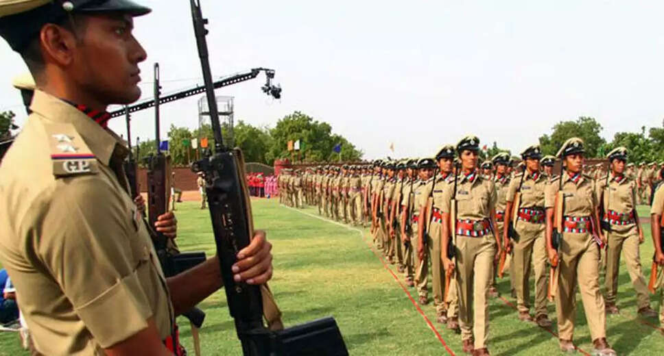 Uttar Pradesh Police Recruitment: Apply for 4543 Sub Inspector Positions