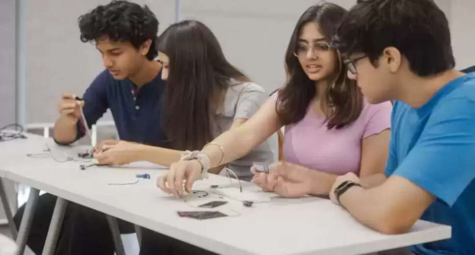 China Introduces K Visa: A New Opportunity for STEM Graduates Amid US H-1B Fee Hike