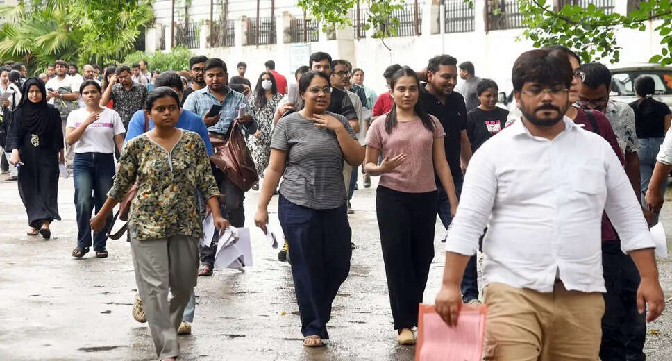 UPSC Prelims 2026: Candidates React to Challenging Exam Paper