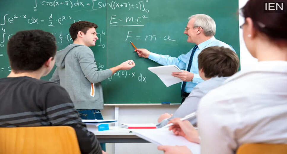 Top Degree Courses After 12th for High Salaries and Career Growth