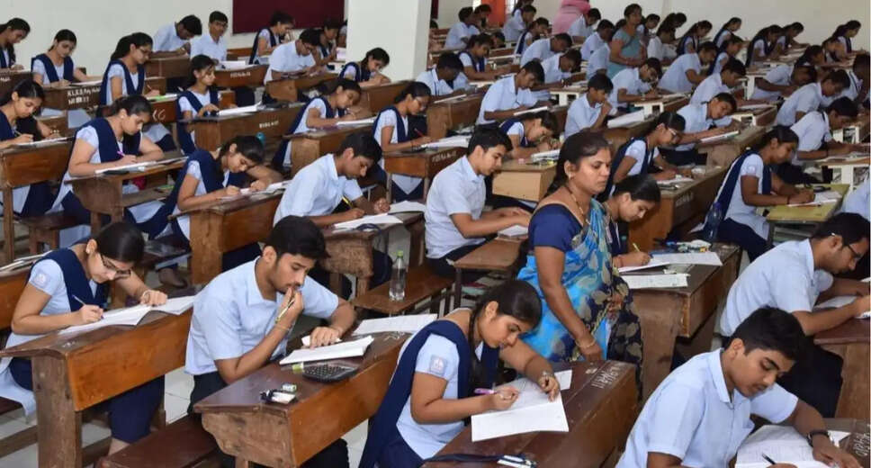 CBSE Issues Strict Guidelines for 2026 Class 10 and 12 Board Exams