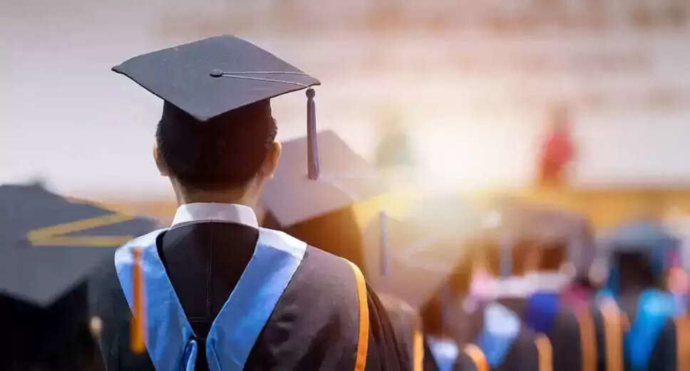 Annual Scholarship for Girls Pursuing Higher Education