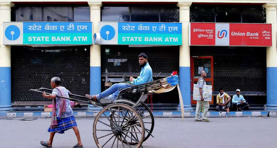 Last Chance to Apply for SBI Junior Associates Recruitment Today
