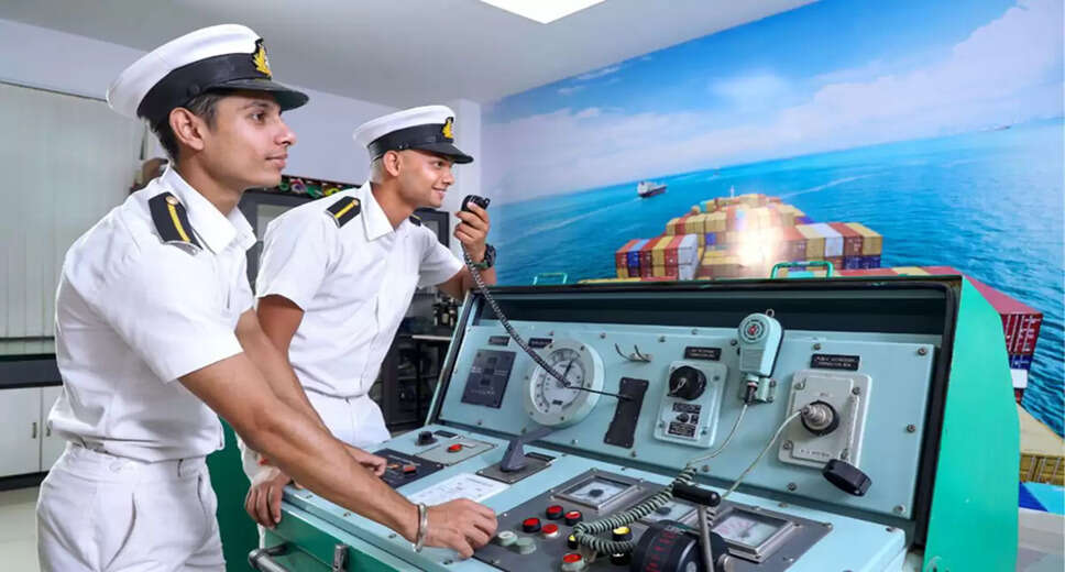 Exploring Career Opportunities in the Expanding Merchant Navy