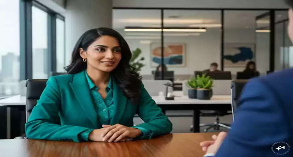 Essential Tips for Making a Strong First Impression in Job Interviews