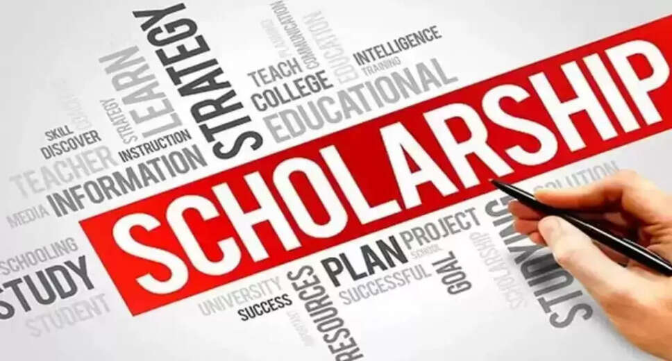 Uttar Pradesh Government to Disburse Scholarships Early for 2023