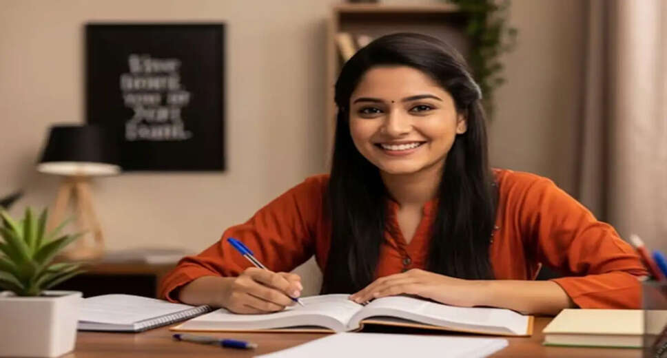 UPPSC PCS Mains 2025 Exam Schedule and Details