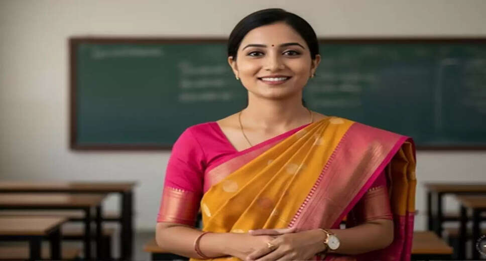 Uttar Pradesh Shiksha Mitras to Benefit from New Transfer Policy