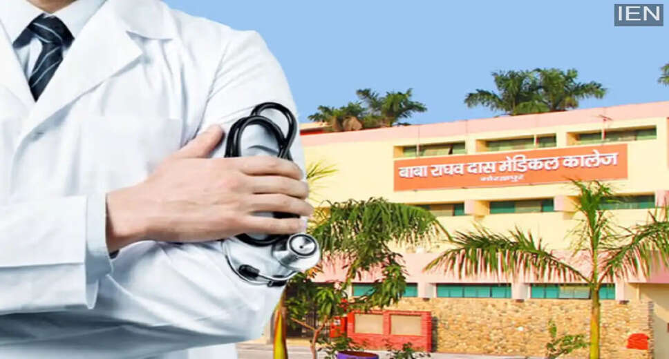 Long-Studying MBBS Students at Gorakhpur College Face Examination Challenges