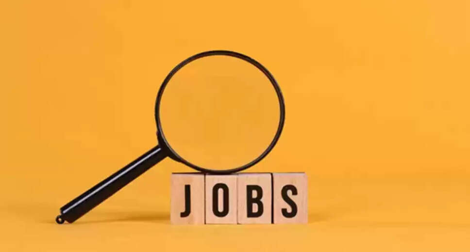 SBI Recruitment 2025: Apply Now for Specialist Cadre Officer Positions