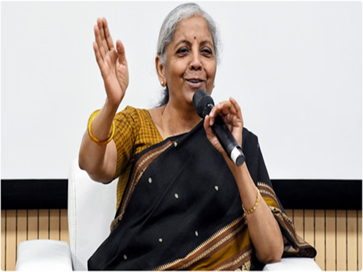 naukrinama.com - Finance Minister Engages College Students Post Union Budget Presentation