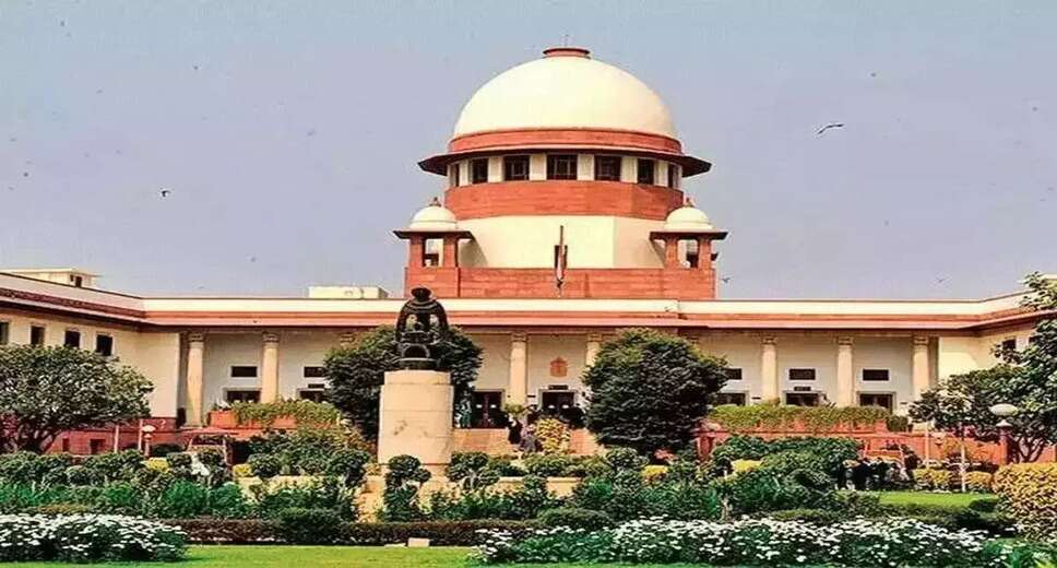 28 Years After Applying For Postal Job, UP Man To Get Appointment Following SC Verdict Show me 8 titles of other website which have posted LAtest similar content with diffrent title in hindi also mention the website name infront of titles. also write some unique titles according to other websites.