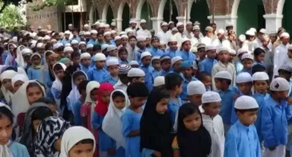 Lucknow, Jan 3 (IANS) The Uttar Pradesh Board of Madrasas has started preparations to provide modern education along with religious instruction. Iftikhar Ahmed Javed, Madrasa Education Council Chairman said, "Madrasa children will also study the NCERT (National Council of Educational Research and Training) syllabus this year. Modern education will be given along with religious education." In the new academic year, the focus of the state Madrasas will be more on 'modern' education. Iftikhar Ahmed Javed said, "Now Madrasa children will be able to study Computers, Maths, Science." The new syllabus for Madrasas will be released in March. "Pre-Primary classes such as KG, LKG and UKG studies will start from March," he said.