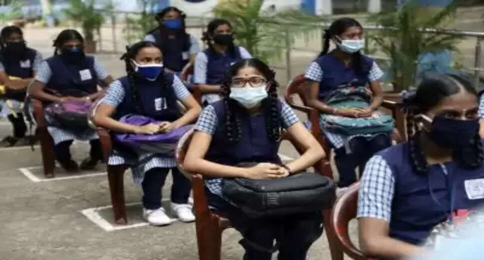 Tamil Nadu has slipped a notch below in the Performance Grading Index (PGI) released by the Department of School Education and Literacy under the Ministry of Education on Thursday. Kerala and Andhra Pradesh retained their positions among the top seven performing states in the country along with Punjab, Rajasthan, Gujarat, Chandigarh and Maharashtra.