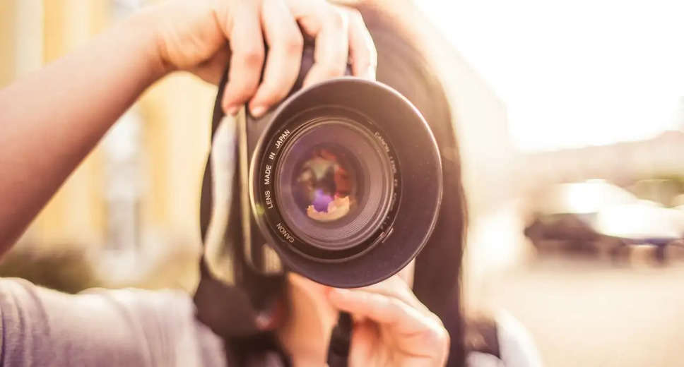 Creative Lens: Capture Your Dream Job: 5 Hot Photography & Videography Internships This Week