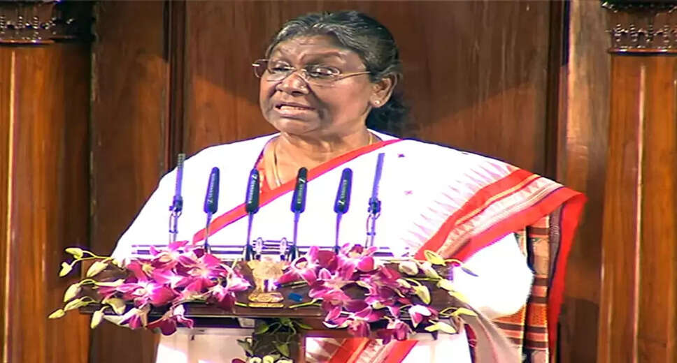 Bhubaneswar, Feb 10 (IANS) President Droupadi Murmu became emotional while visiting her alma mater, Ramadevi Women's University, in Bhubaneswar on the occasion of the varsity's second convocation on Friday. Speaking on the occasion, the President recalled her days -- she spent in this university (then college) as a student. She said that she had studied in this institution for four years after completing her schooling at Unit-II Girls School in Bhubaneswar. The love and affection of the teachers of that time is unforgettable, she added. Murmu said that she is still in touch with many of her classmates from that time. This great educational institution has always been a source of inspiration in her life, she added. Addressing the students of the university, the President said that they should feel proud as girl students, that is, as representatives of women. Stating that women in India have played an important role since ages, she added, from the management of family to governance of the country, from literature, music and dance to leadership, women have proved their mettle in every field. "Women empowerment is no longer a slogan, it has become a reality to a large extent. Girls are not only at par with our boys, but in some fields they are even ahead of the boys," she said. The President added that India is the largest democracy in the world. It is heartening that the representation of women is increasing in all democratic institutions from panchayats to Parliament, she said. "It is a great achievement of our democracy that for the first time the number of women parliamentarians has crossed 100. This is a good sign for the future of our democracy," Murmu added. The President advised students to keep faith in their abilities. She said that after leaving the university campus, they would enter another university -- the university of life. To be successful in the university of life, they must be aware of their strengths and abilities, she advised. She also said that India aims to become a developed nation in the next 25 years, adding, "We all believe that in the year 2047, when India will celebrate the centenary of its independence, it will be one of the most prosperous nations in the world. It is the responsibility of the young generation to take India to the pinnacle of development during these 25 years." Later, Murmu inaugurated a 1,000-capacity state-of-the-art Abhishek Hall at Raj Bhawan in presence of Odisha Governor Ganeshi Lal and Chief Minister Naveen Patnaik.