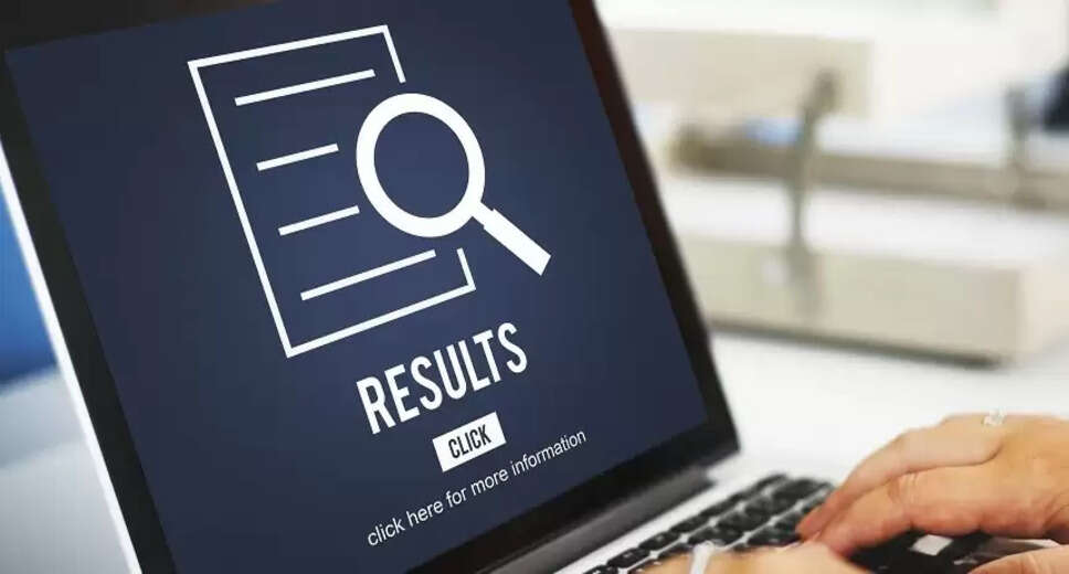 The Gujarat Secondary and Higher Secondary Education Board (GSHSB), commonly known as GSEB, has announced the Class 12 science result 2023 date. GSEB will declare the Class 12 HSC science result tomorrow, May 2. The GSEB Gujarat board 12th science result 2023 can be downloaded by using the index numbers and passwords. The gseb.org 2023 website will host the Class 12th GSEB science results. The GSEB results will be announced at 9 am. Recommended: Get up to 90% scholarship. Register FREE for PhysicsWallah JEE & NEET coaching programsLatest: Courses after 12th Commerce, Arts and ScienceRecommended: Aakash+Byju’s NEET/JEE preparation courses. Up to 90% scholarshipSuggested: Best career options after 12th Arts, Science & Commerce According to the assessment rules of Gujarat board HSC science Class 12th, a student will have to score a minimum of Grade 'D' in all the subjects to be considered qualified. The GSEB 12th science answer key is already out. Among the total regular students registering for GSEB Class 12th HSC science exams last year, 68,681 students have cleared the exam. Last year the GSEB 12th Science result was declared on May 12. While in 2021, 100 percent of the students cleared the exam as GSEB science 12th HSC exams were cancelled considering covid. In 2020, the overall pass percentage was 71.34 percent. Rajkot district was the best-performing district with 84.47% pass percentage and Chhota Udepur was the least performing district with only 29.81 pass percentage. GSEB 12th supplementary exam was held for those students who had not qualified the GSEB board 12th science exam. In 2019, 71.9 percent of the students had cleared the Class 12 board exam in the Science stream. In 2019, the Gujarat Board Class 12 result was announced on May 9.