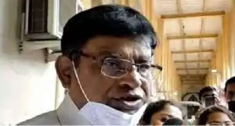 The Enforcement Directorate (ED) on Wednesday presented a 160-page supplementary chargesheet at a special court in Kolkata, where it named Trinamool Congress legislator and the former president of West Bengal School Service Commission (WBSSC) chairman, Manik Bhattacharya, his son Souvik Bhattacharya and wife, Satarupa Bhattacharya.
