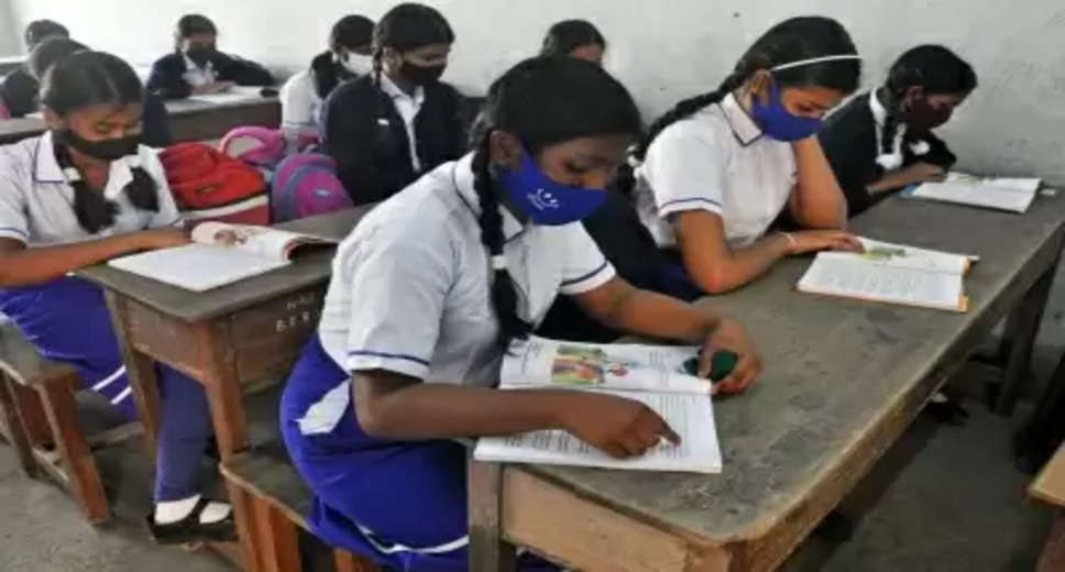 Shimla's 12 Schools get Smart Classrooms