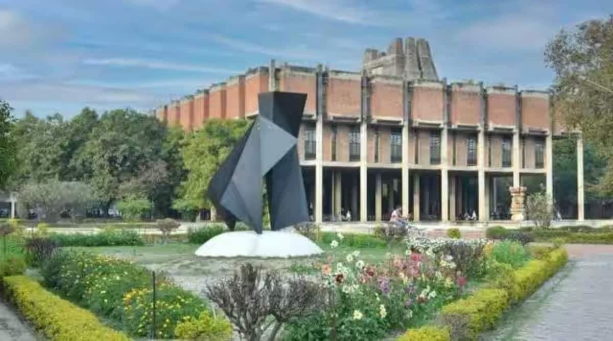 IIT-Kanpur Breaks Barriers: 4 Exciting eMasters Degrees Now Accessible to All
