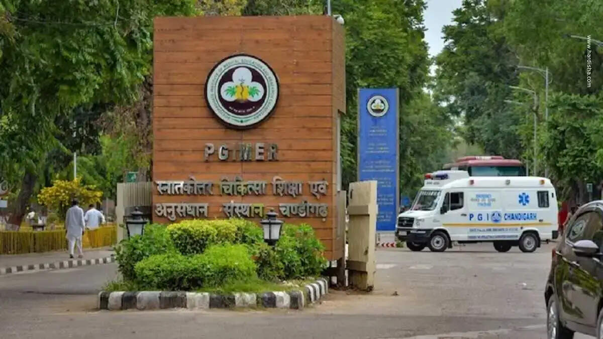 PGIMER Recruitment 2023 Apply Offline For 10 Assistant Professor Posts