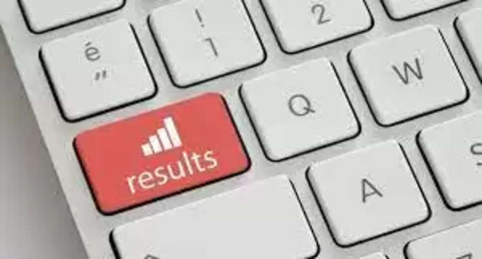 SSC Constable GD Result 2022 Declared: Check your Result Now Staff Selection Commission has declared the much-awaited result of SSC Constable GD 2022 on April 8, 2023. The result is available on the official website of SSC, ssc.nic.in. Candidates who have appeared for Constable (GD) in Central Armed Police Forces (CAPFs), SSF and Rifleman (GD) in Assam Rifles and Sepoy in Narcotics Control Bureau Examination, 2022 can now check their results. Details of SSC Constable GD Recruitment 2022 The SSC Constable GD Recruitment notification for 2022 was released on 17th July 2022. The total number of vacancies for this recruitment was 25271. The examination was conducted from January 10 to February 13, 2023, and now the result has been declared. Selection Process for SSC Constable GD Recruitment 2022 Candidates who qualify the written examination are eligible to appear for Physical Efficiency Test (PET) and Physical Standard Test (PST). The call letters for the shortlisted candidates will be issued by the Nodal CAPF i.e. CRPF. The PET/PST will be conducted by the CAPFs. What’s next after SSC Constable GD Result 2022? Candidates who have qualified the written examination will now have to appear for the PET/PST. They are advised to visit the official website of CRPF, https://rect.crpf.gov.in, for more information on this. The call letters for the PET/PST will be issued by the CRPF. How to Check SSC Constable GD Result 2022? Candidates can check their SSC Constable GD Result 2022 by following the below-mentioned steps: Visit the official website of SSC, ssc.nic.in. Click on the “SSC Constable GD Result 2022” link available on the result section page. A new PDF file will open where candidates can check their roll numbers. Download the PDF file and keep a hard copy of the same for further use. Important Dates for SSC Constable GD Recruitment 2022 The final answer keys for the SSC Constable GD Recruitment 2022 will be uploaded on the website on April 17, 2023. They will be available till May 8, 2023.