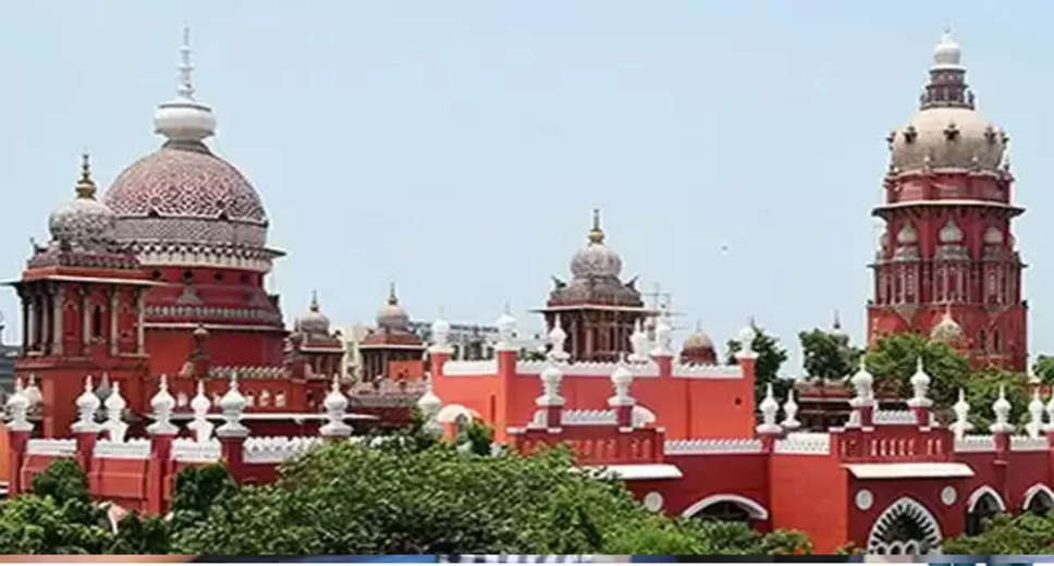 Madras: HighCourt directs NMC on fixing low fee for Private Medical College seats