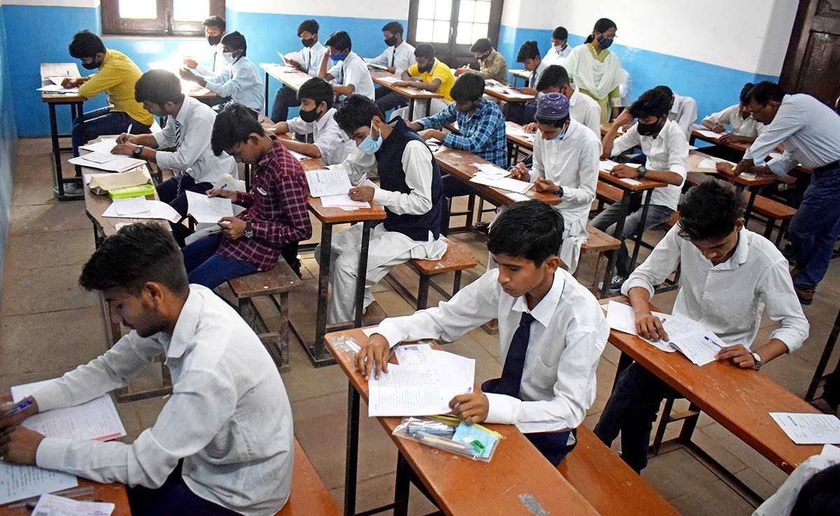 UP Board 2024 Exams Go High-Tech: Online Center Allocation to Combat Cheating