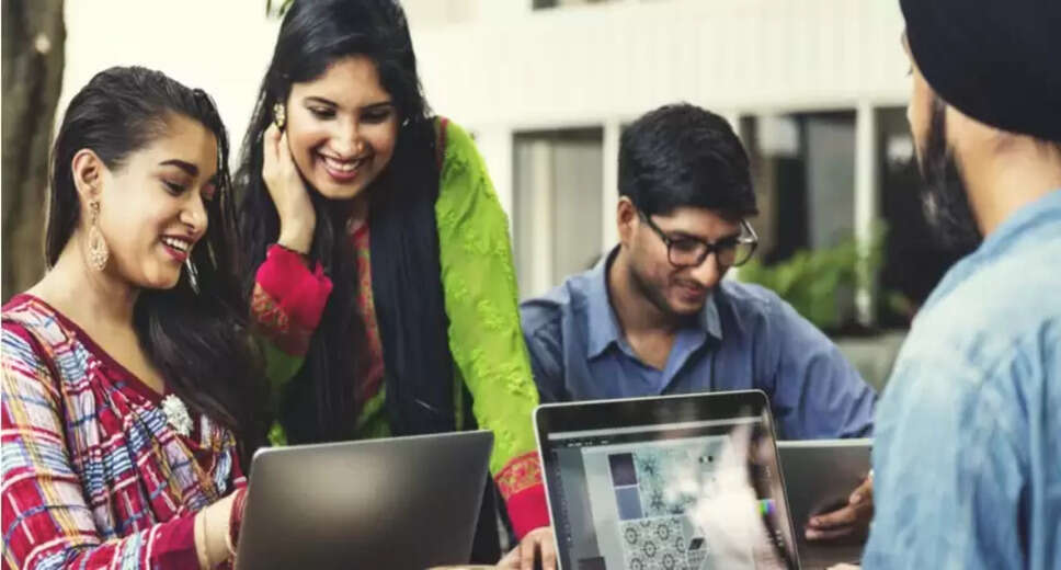 Delhi University Initiates Undergraduate Admission Procedure, Implements Reservation Policy for Single Girl Child