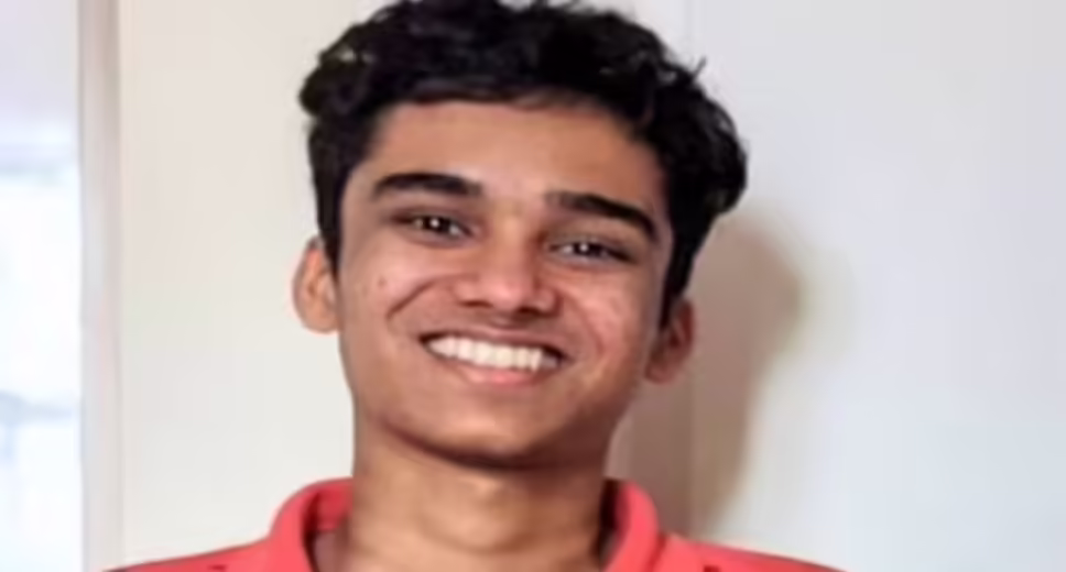 engaluru Student Dies by Suicide After Being Caught With Phone During Exam; Family Alleges Harassment