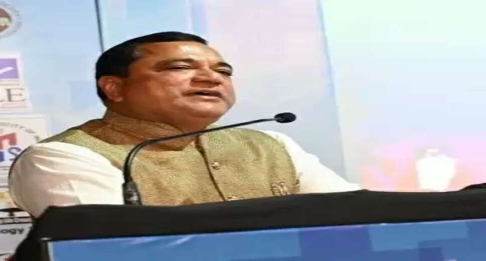 Panaji, Jan 19 (IANS) Admitting that there are shortage of buses on several routes of Goa, Transport Minister Mauvin Godinho on Thursday assured on the floor of the house to make some 'Jugaad' (arrangements) to provide buses in the remote areas to facilitate transportation of students. BJP's Poriem MLA Deviya Rane, through Calling Attention, had said that people of the Poriem Constituency are concerned over the safety and security of young students from the village of Surla, Sattari (in North Goa) due to irregular buses on the route, resulting in students availing risky alternate mode of transportation and routes to reach school. "Students travel around 20 km to reach schools. When they don't get buses, they go by trucks and tempos coming from 'ghat' (of Goa-Karnataka border). This is a very risky situation. Parents are always worried for their children because of this situation. Since Covid crisis, many buses have stopped operations. Buses should be increased in the village areas," she said, adding students suffer due to shortage of public transport. "Children walk a lot to reach the schools and home. Parents are making 'Jugaad' to reach their children to school. We really require regular buses in remote areas as schools are at longer distances. Please increase the fleet of buses to get rid of risky situations," Rane said. While replying to her, Mauvin Godinho said that the problem exists across Goa. "There are less buses. Even KTCL (state run buses) has fewer buses and the private sector is not purchasing new buses after Covid. I have requested the Chief Minister to give additional funds to procure new buses. There are demands from various areas," Godinho said. "MLA Deviya Rane has said that children reach school by making 'Jugaad', now even I will have to make some 'Jugaad' and give special attention to providing buses in rural areas," he said. He said that the government has planned to hire private buses. "This seems to be the only solution. We will make our best efforts to give buses on several routes," he said.