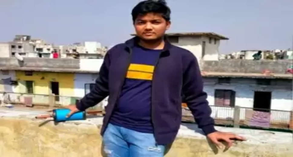 IIT-B student's death: Mumbai Police quiz kin; candle marches in Guj on Feb 19